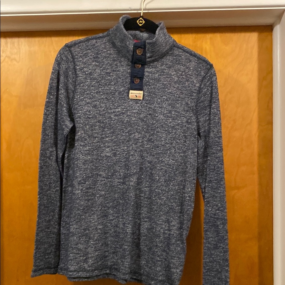 Men's Blue Sweater
